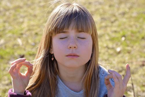 A meditáció és a spirituális fejlődés kapcsolata